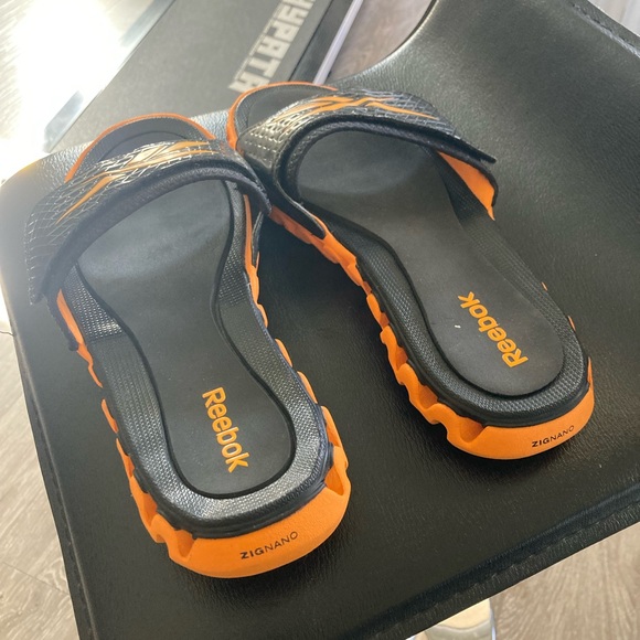 Reebok Zignano slides - Picture 3 of 7